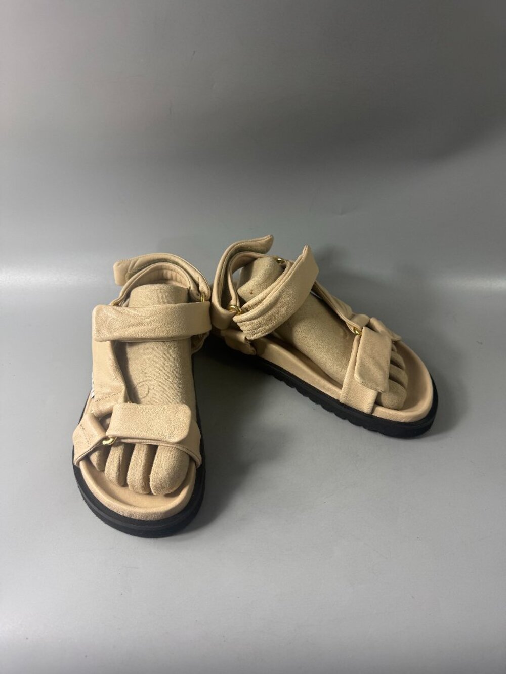LÄST Flora Beige Leather Sandals, Size 36
